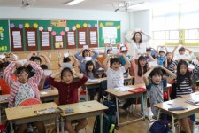 고사리 손 위문편지 1245통 “군인 아저씨 고맙습니다”