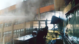 [영상] 성남 서당초등학교 교실서 불…학생 등 110여 명 대피