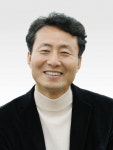 보수성향 시민단체인 범시민사회단체연합, 경기도교육감 후보에 임해규 전 국회의원 추대