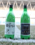 인천 지역 막걸리 ‘소성주’, 인천유나이티드 라벨 출시