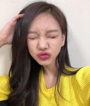 활동 재개 글램 다희, 장난기 가득한 셀카 족발 주문