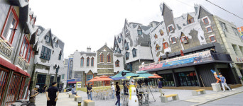 개성만점 ‘신포국제시장’ 화려한 부활