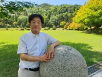 ‘남양성모성지’ 천상의 정원 가꾼 이상각 신부, 모든 이에게 평화를… 치유ㆍ휴식의 안식처