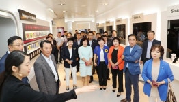 정장선 평택시장, 평택시의회와 LG전자 찾아 기업애로해소 간담회 개최