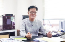 [‘4차 산업혁명시대’ 스타기업을 가다] 하이드로콜로이드 밴드 ‘블루오션’ 개척… ㈜니코메디칼