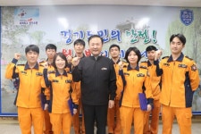 수원소방서, 구급대원 및 의무소방원 12명에게 하트세이버 인증 수여