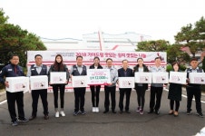초록우산 어린이재단 경기지역본부, 기아자동차 소하리공장과 함께 1만여 kg의 김치 저소득가정에 전달