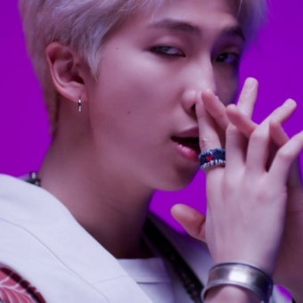 방탄소년단, 리더 RM 주인공 컴백 트레일러 'Persona' 공개
