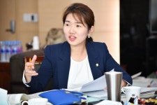 [인터뷰] 손세화 포천시의원 어르신·청년 협업하는 포천 만들 것