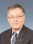 [프로필] 이형우 수원교육지원청 교육장