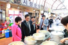 평택시의회, 추석명절 전통시장 살리기 민생행보