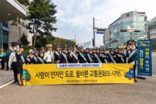 화성서부서, 사람이 보이면 일단 멈춤! 합동 거리캠페인 실시