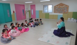 김포 모담유, 예절을 직접 경험 우리 놀이 즐기는 예절주간 운영