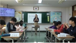 책 읽기와 글쓰기 어렵지 않아요...수원 신영초의 특별한 독서교육