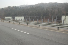 포천 국도 47호선 일부 구간 가림벽 훼손된 채 방치… 시민 안전 위협