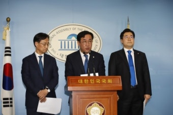 [4·15 총선 우리가 뛴다] 더불어민주당 인천 초선의원인 박찬대·맹성규·유동수 의원, 총선 합동 출마 선언