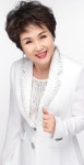 가수 육송이 