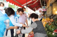 이홍우 경기도시장상권진흥원장, 취임 후 첫 행보…전통시장 상인과 소통의 장