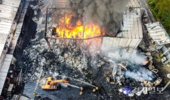 (종합)평택 폐기물 재활용시설서 화재…근로자 2명 사망