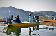 여주시 남한강 어업인 소득증대 위해 대농갱이 방류