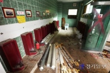 [포토뉴스] 폐업으로 방치 돼 폐허로 변한 휴게소들