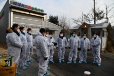 경기농협 정용왕ㆍ김길수 본부장…AI 방역현장서 취임 첫 일정