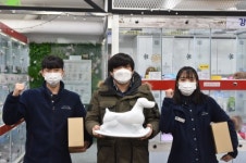 서정대 학교기업 첫 반려동물 핸들링 교보재 모델독 특허개발