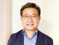 홍재섭 군포시 도시재생지원센터장, 주거환경 개선·공동체 활성화 앞장