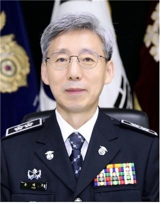 법무부, 서울구치소 소장 전격 교체...윤석열 특혜 논란에 결연 대응