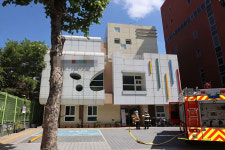 부천 어린이집 옥상서 불…원생 등 78명 대피