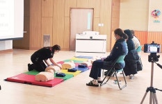 [꿈꾸는 경기교육] 화성 빛여울유치원, 학부모·유아 대상 심폐소생술 교육