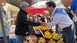 ”원팀 정신”...김동연, 하남 덕풍시장 찾아 집중유세