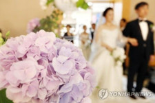 올해 예약 끝났다 예식장 구하기, 요즘 하늘의 별 따기