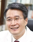 [건강칼럼] 구취 원인 역류성식도염, 생활습관 개선 중요