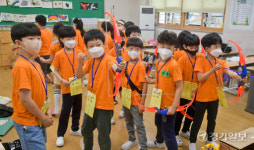 3년만에 열린 수원 매여울초 행복축제 [포토뉴스]