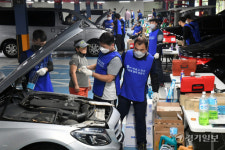 안산시, 추석 앞두고 차량 무상점검·정비 행사 [포토뉴스]