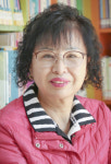 “나이팅게일처럼, 봉사는 내 삶의 전부” 윤기분 함현작은도서관 봉사회장