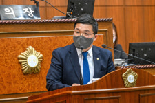 의정부시의회 “송양유치원 옆 지식센터 승인 시장 뜻 아니냐”