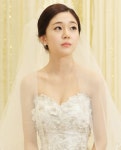 백희진 웨딩드레스 자태, 봄을 닮은 화사함 신랑은 어디에?