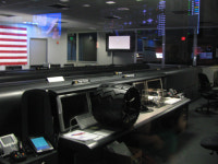 美 우주개발 심장부에 뛰어들다