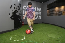 축구와 함께 배우니 수학이 즐겁다...축구장에서 열린 수학 교실