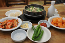 삼계탕 제대로 먹는 방법, 김치는 멀리‥