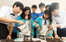 바리스타가 돼볼까?…2015 온천중학교 진로캠프