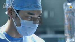 〈디데이〉 2일 5회 예고-우진은 민철을 진찰 후 치료 포기를 선언