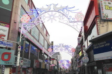 빛이 울리는 거리, 김해 동상동 종로길