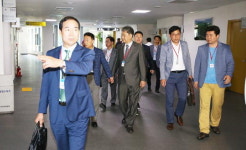 경유차 장려할땐 언제고…  먼지만 날린 미봉책