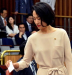 검찰, 김수민 리베이트 의혹 관련 6곳 압수수색...혐의 연루 대학교수 출국금지