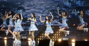 YES24 라이브홀서 구구단 쇼케이스...마치 한 편의 뮤지컬