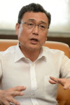 발로 뛴 정책 세일즈로 강소기업 육성