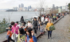 가을바다따라 기찻길 걸으니 좋아요
